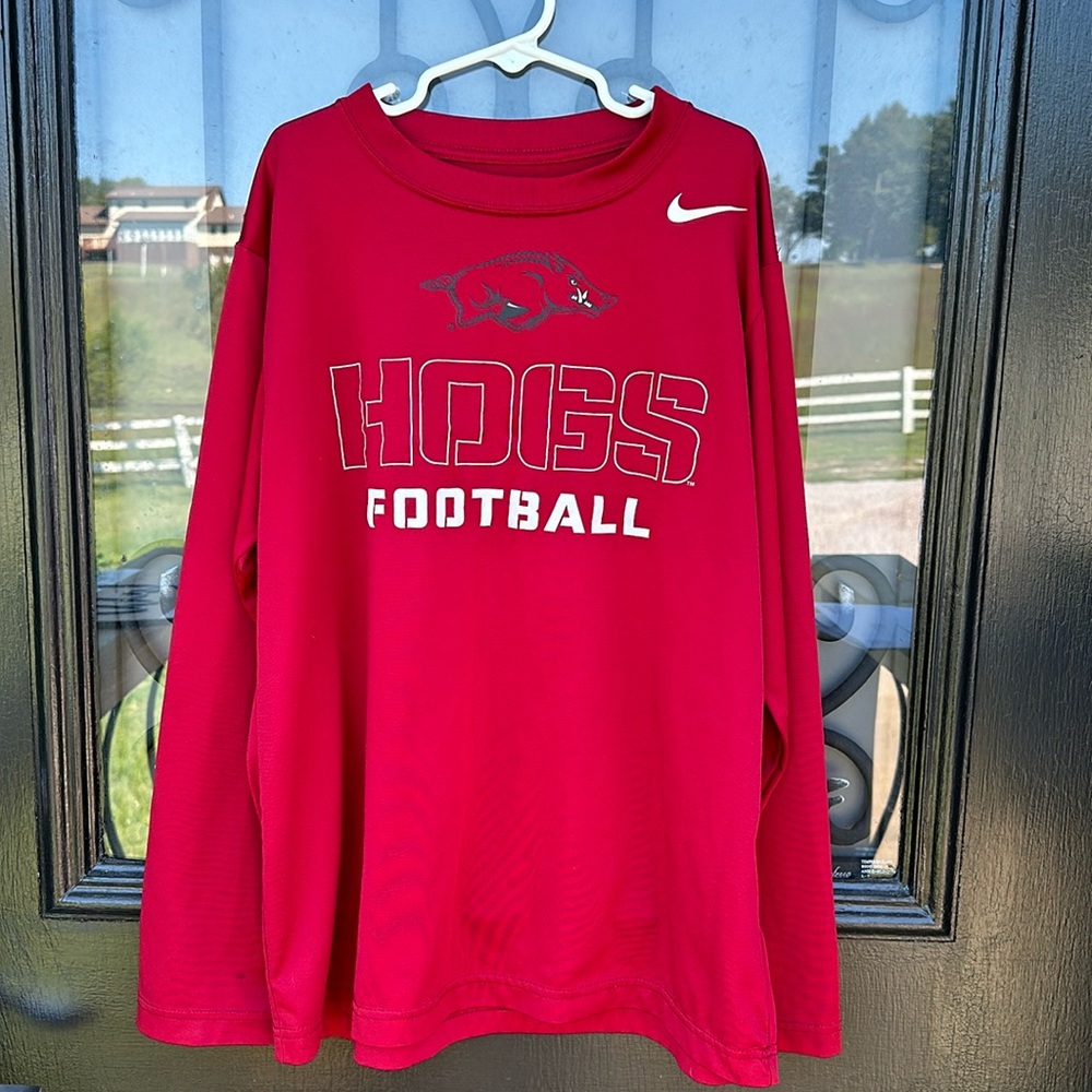 Nike Dry-Fit Hogs Football Tee